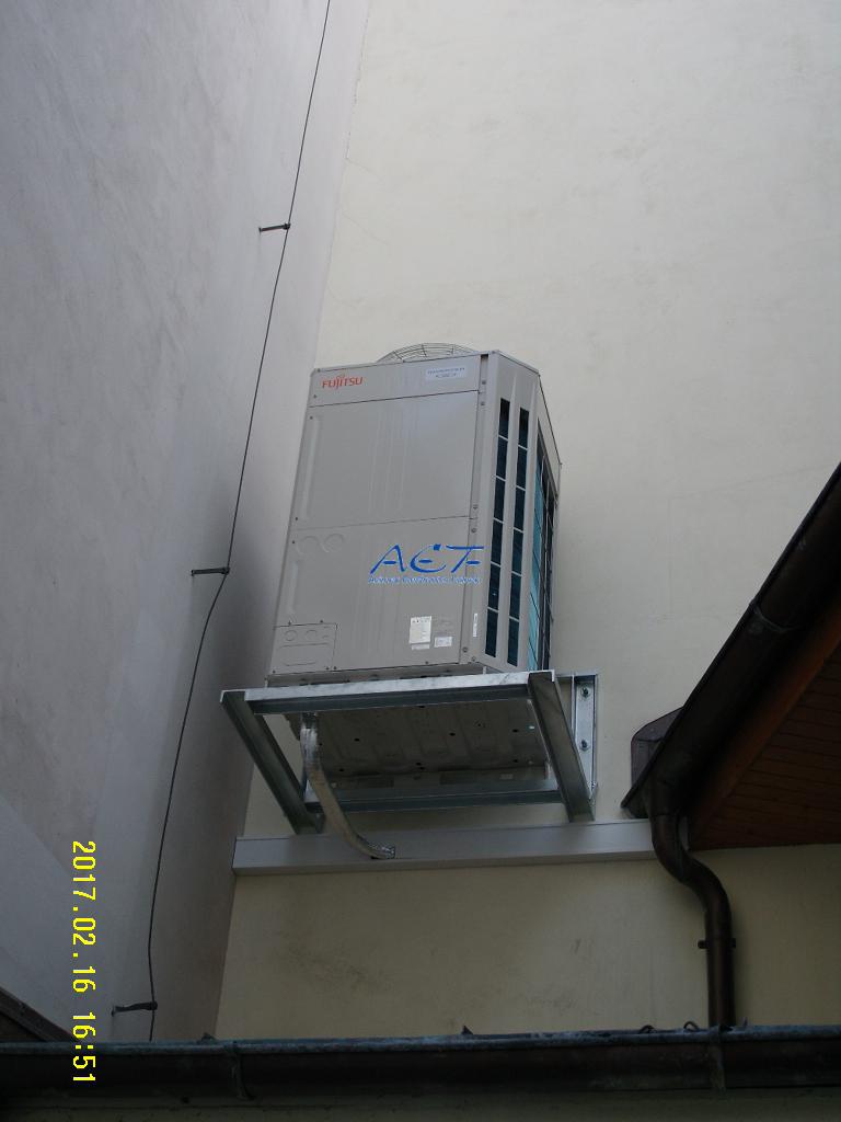 Výměna vzduchotechnické jednotky s klimatizací (5)