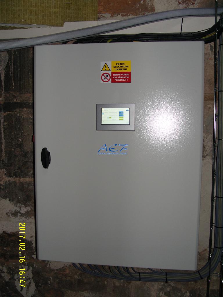 Výměna vzduchotechnické jednotky s klimatizací (2)